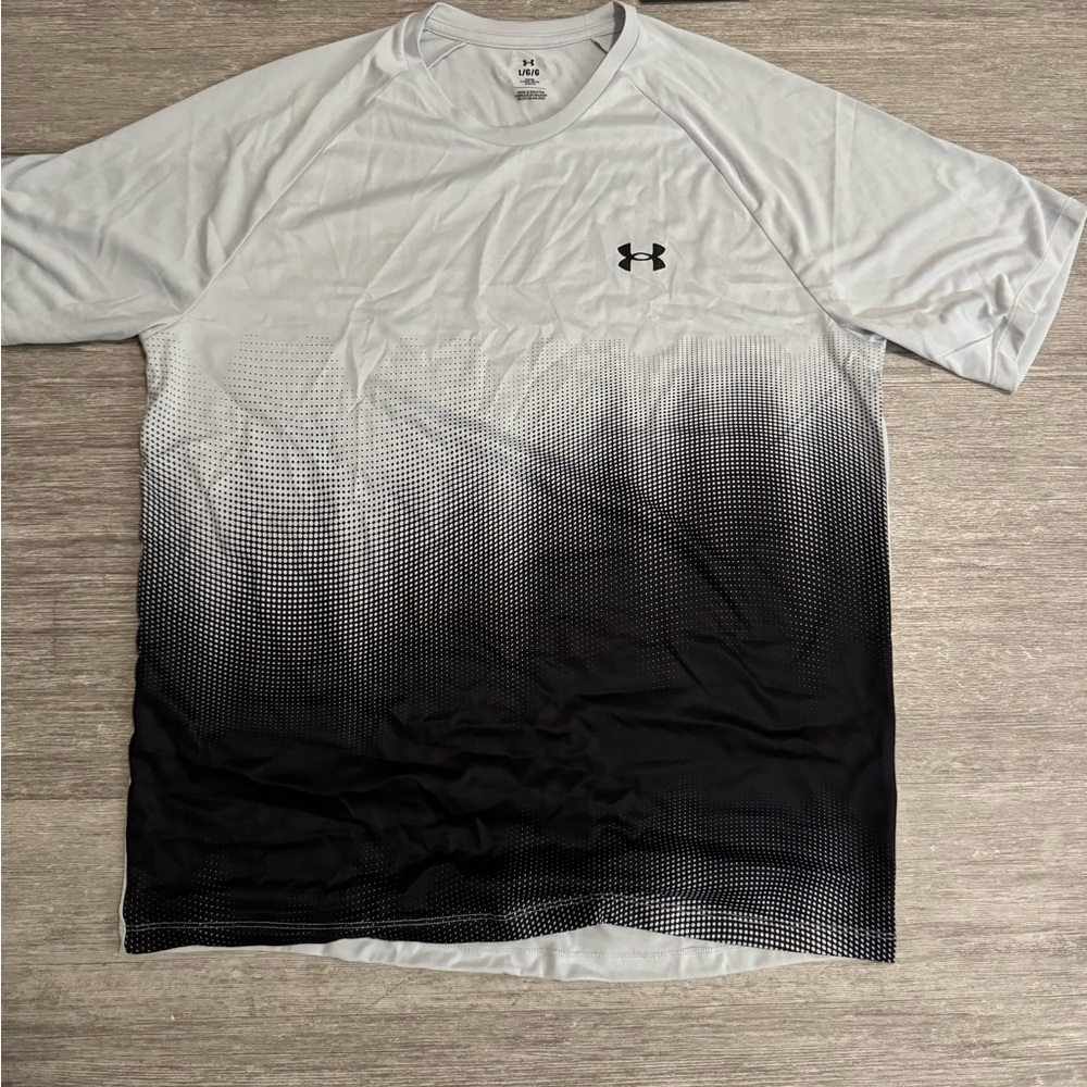 Under Armour Gray and Black Gradient Short Sleeve Tee